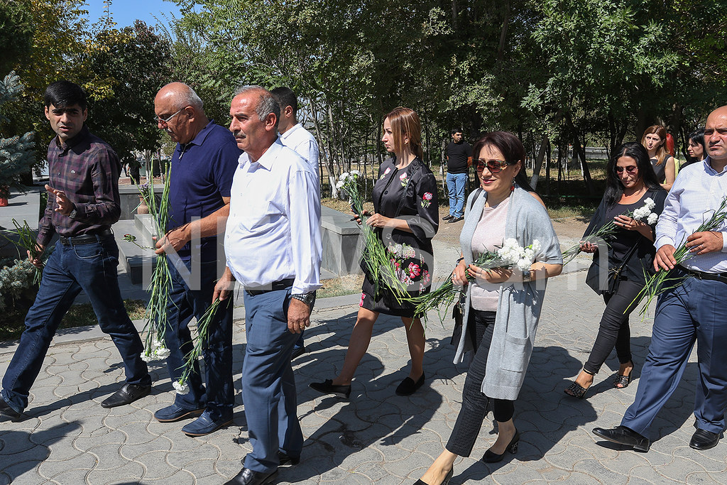 Изображение галереи